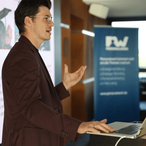 Social Media Post(6)