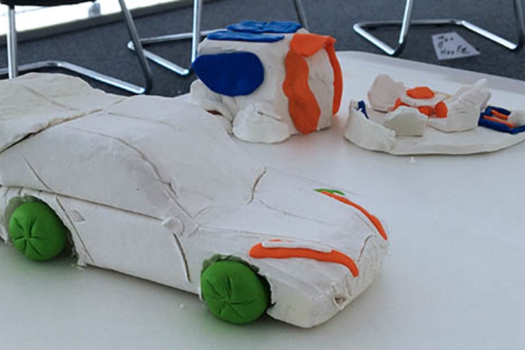 Ford Kögler: Autos aus Knete - Beispielbild